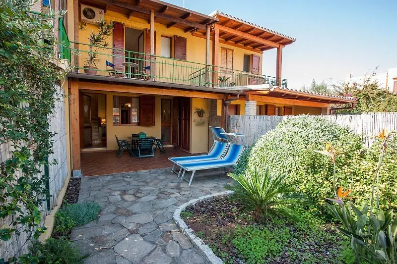 Strelitzia Holiday House location