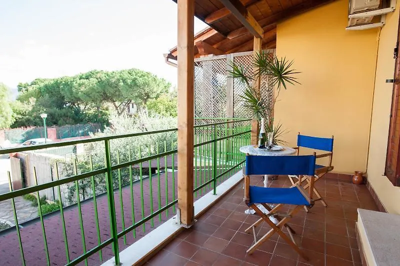 Feriehus Strelitzia Holiday House Quartu Sant'Elena