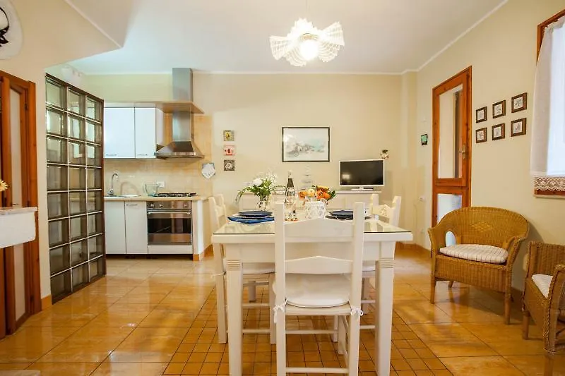 Strelitzia Holiday House Holiday home Flumini di Quartu Italy